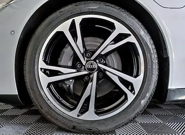 Audi E-tron  GT - Imagem 5