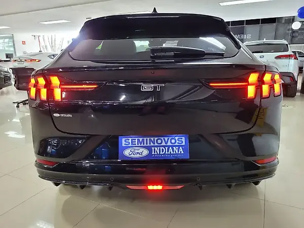 Ford Mustang Mach-e - Imagem 12