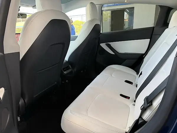 Tesla Model Y - Imagem 5