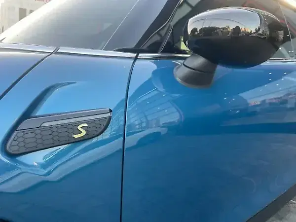Mini Cooper SE - Imagem 17