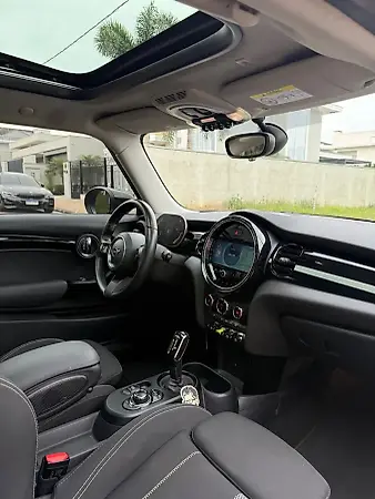 Mini Cooper SE - Imagem 9