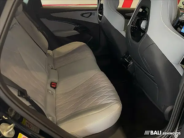BYD Seal - Imagem 17