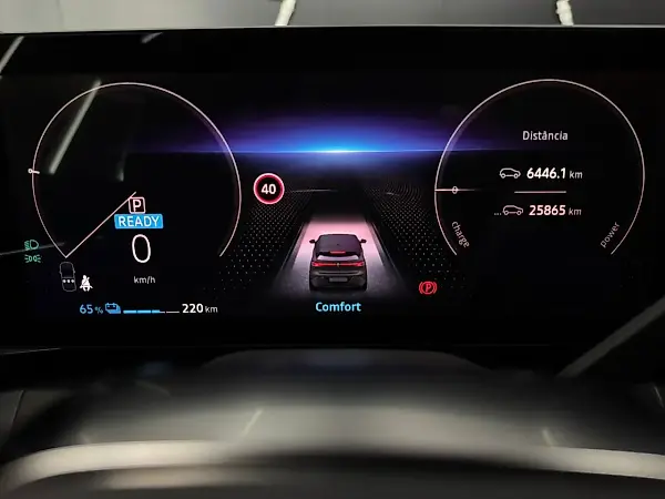 Renault Megane E-tech Electric - Imagem 9