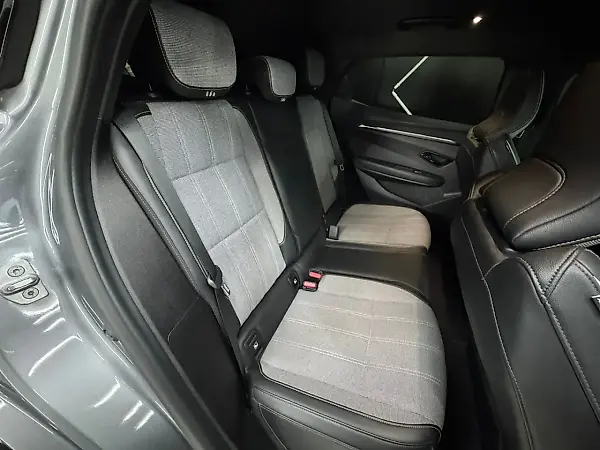 Renault Megane E-tech Electric - Imagem 12