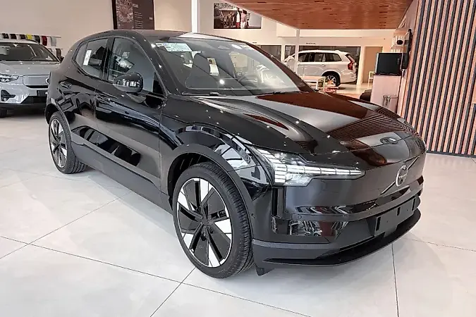 Volvo EX30 - Imagem 2