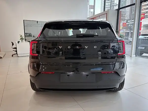 Volvo EX30 - Imagem 18