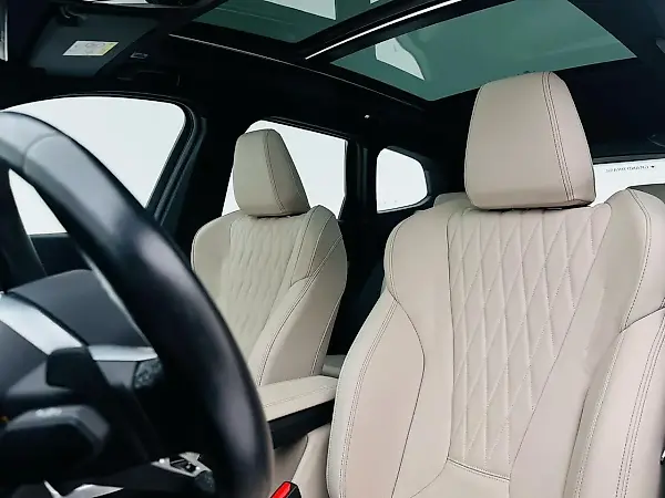 BMW Ix - Imagem 11