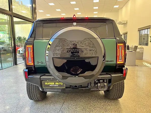 GMC Hummer EV SUV - Imagem 10