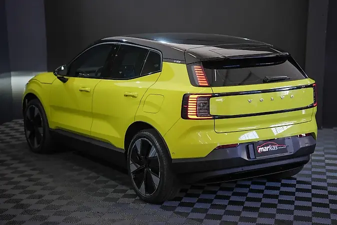 Volvo EX30 - Imagem 5