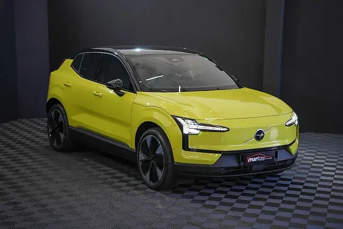 Volvo EX30 - Imagem 1