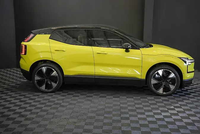 Volvo EX30 - Imagem 8