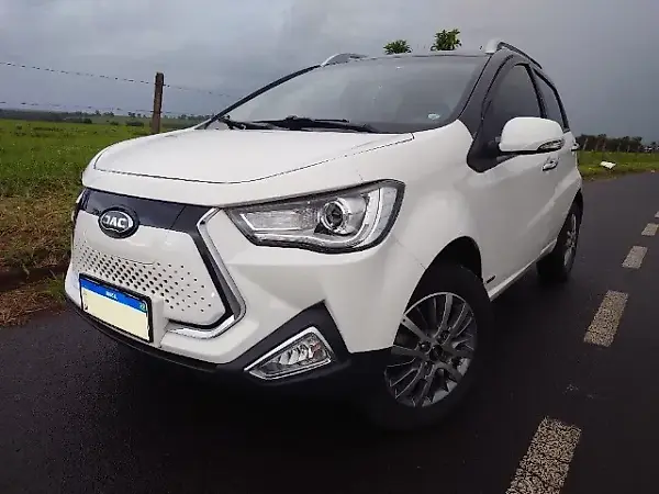 JAC Iev20 - Imagem 1