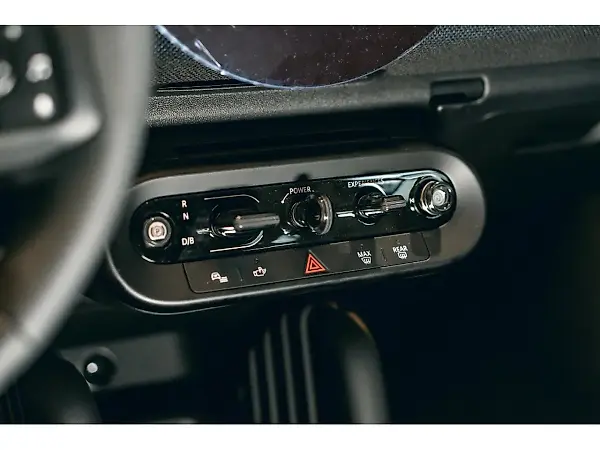 Mini Cooper SE - Imagem 13