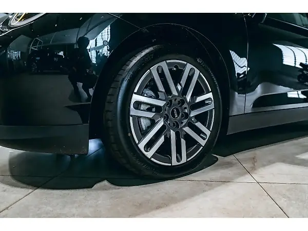 Mini Cooper SE - Imagem 9