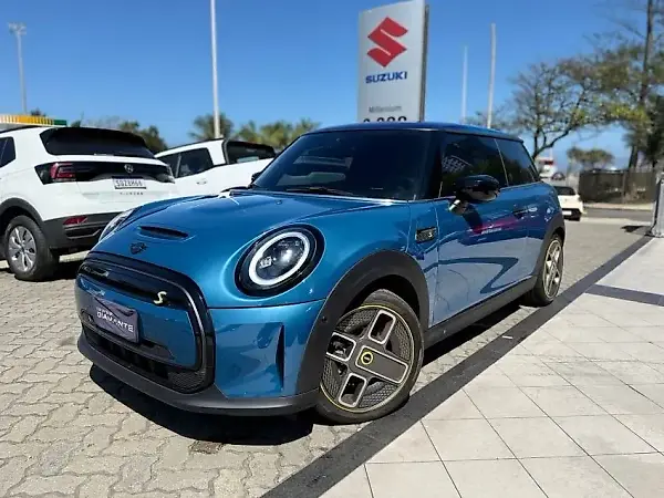 Mini Cooper SE - Imagem 1