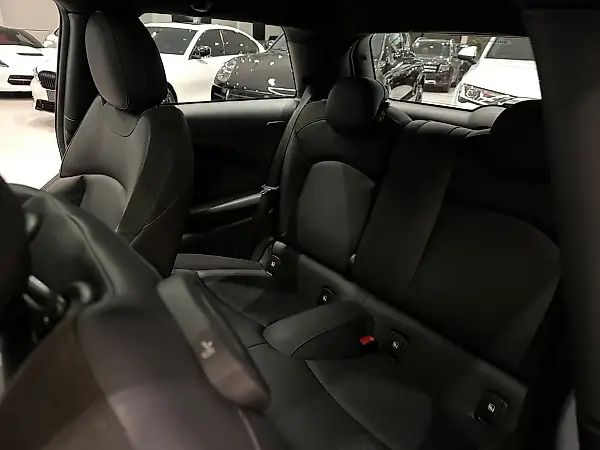 Mini Cooper SE - Imagem 12