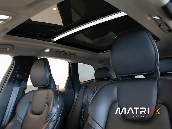 Volvo Xc60 Recharge Plug-in Hybrid - Imagem 18