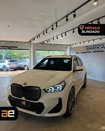 BMW IX1 - Imagem 2