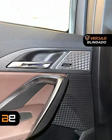 BMW IX1 - Imagem 14