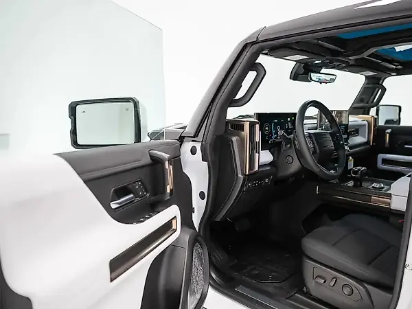 GMC Hummer EV Pickup - Imagem 7