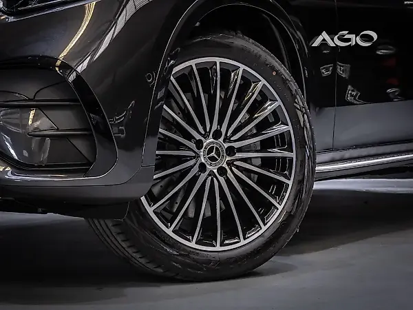 Mercedes Glc 300e - Imagem 3