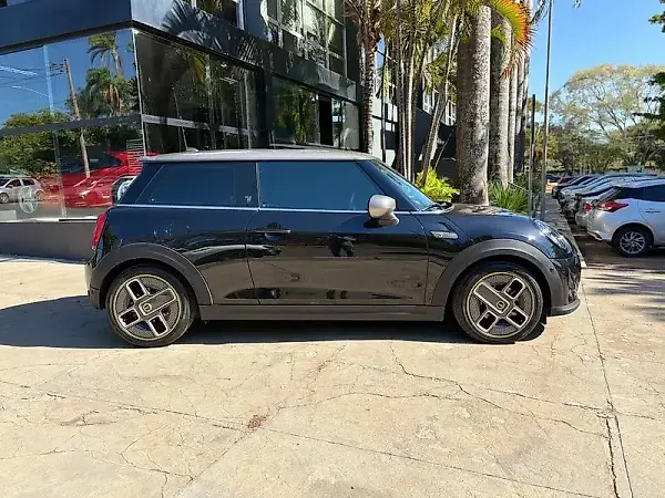 Mini Cooper SE - Imagem 3