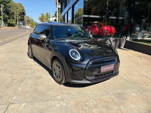 Mini Cooper SE - Imagem 1