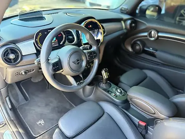 Mini Cooper SE - Imagem 9