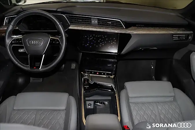 Audi E-tron - Imagem 16