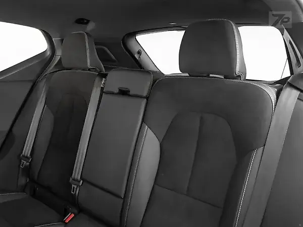 Volvo XC40 - Imagem 10