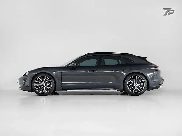 Porsche Taycan - Imagem 19