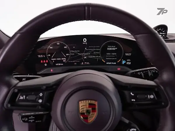 Porsche Taycan - Imagem 15