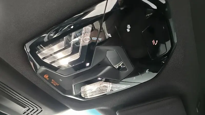 BMW Ix - Imagem 15