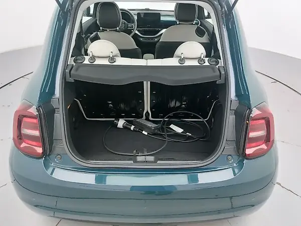 Fiat 500e - Imagem 9
