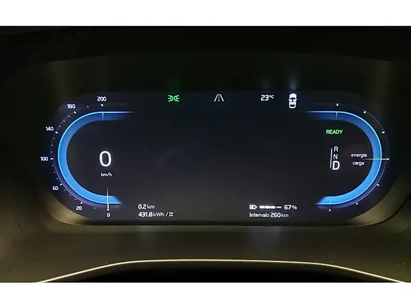 Volvo C40 Recharge - Imagem 5