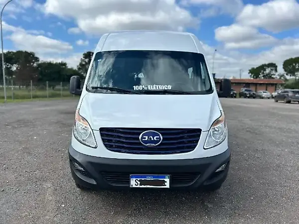 JAC Iev20 - Imagem 2