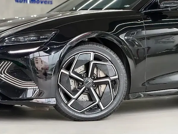 BYD Seal - Imagem 8