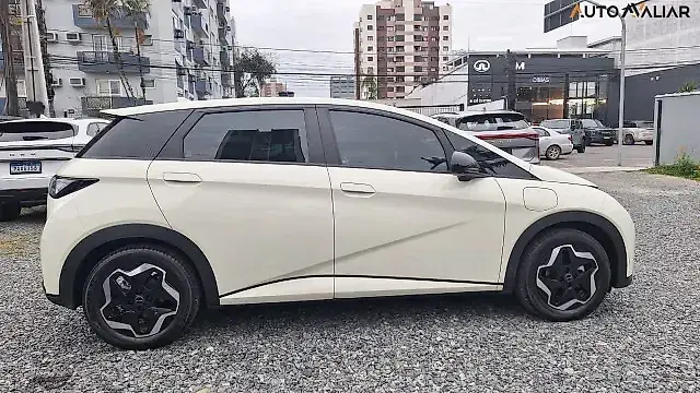 BYD Dolphin - Imagem 4