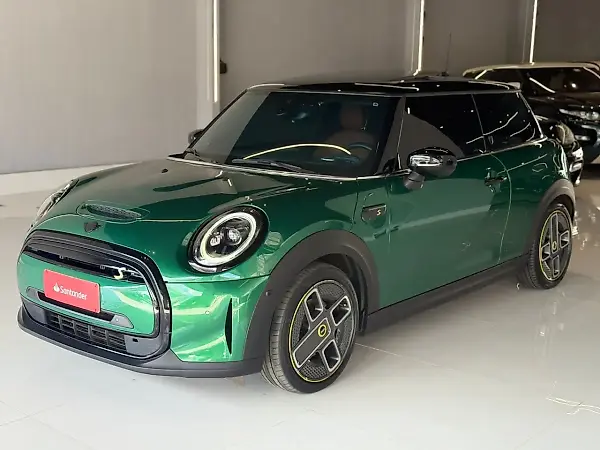 Mini Cooper SE - Imagem 1