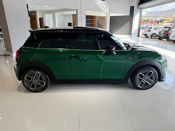 Mini Cooper SE - Imagem 4