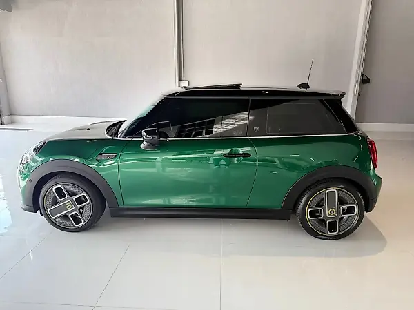 Mini Cooper SE - Imagem 8