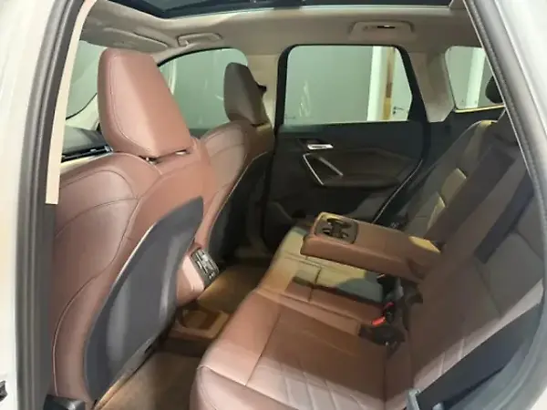 BMW IX1 - Imagem 10