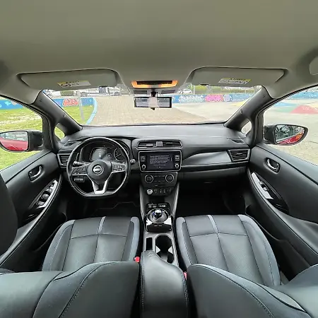 Nissan Leaf - Imagem 10