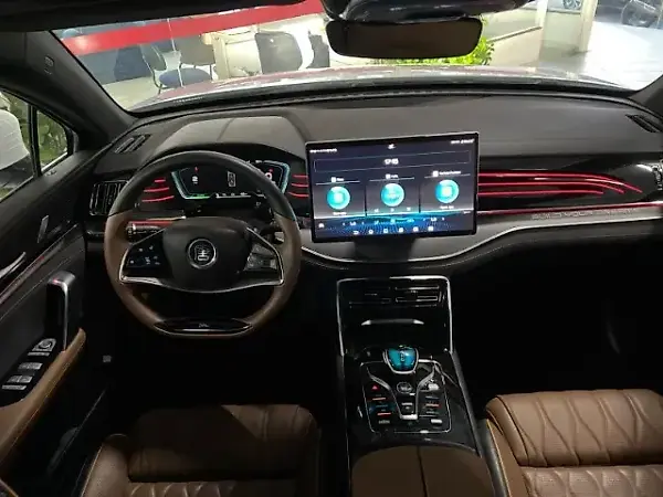 BYD Tang - Imagem 10
