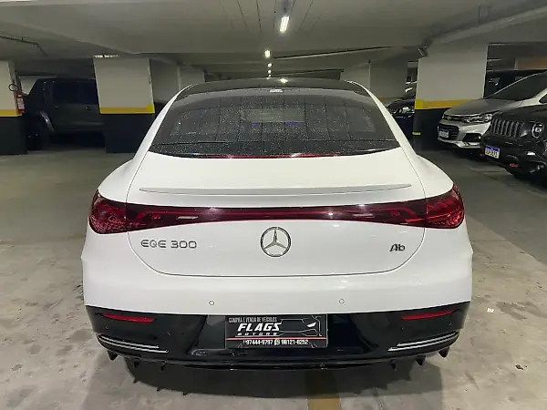 Mercedes Eqe 300 - Imagem 17