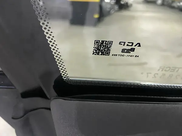 Mercedes Eqe 300 - Imagem 11