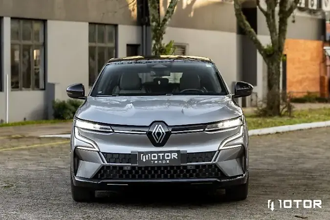 Renault Megane E-tech Electric - Imagem 1