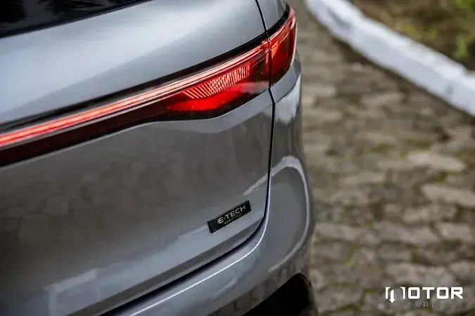 Renault Megane E-tech Electric - Imagem 4