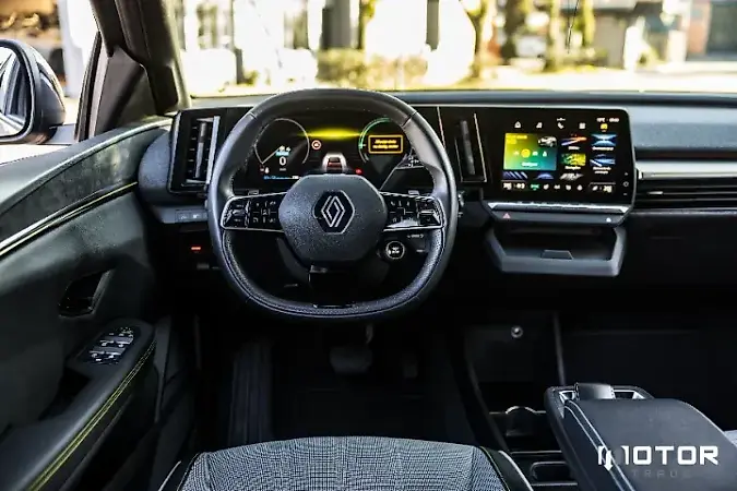 Renault Megane E-tech Electric - Imagem 16