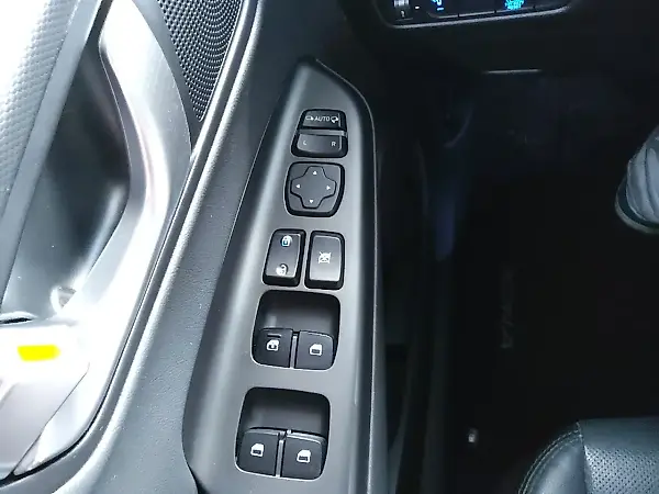 Hyundai Kona Electric - Imagem 14